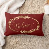 エレガントクリスマスリース信じの金ゴールドBurgundy ランバークッション (ブランケット)