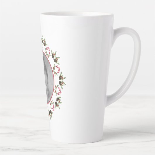 エレガントクリスマス・ピネコーングリーンリーの休日の写真 カフェラテマグ (右)