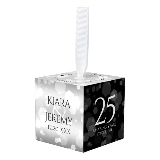 エレガントシルバー結婚25周年記念 キューブオーナメント (正面アングル)