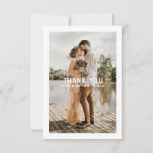 エレガントシンプル清浄タイポグラフィ結婚写真 サンキューカード (正面)