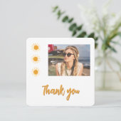 エレガントシンプル金ゴールドサンフォト誕生日 サンキューカード (スタンド正面)