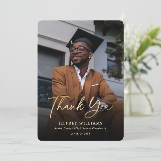 エレガントスクリプモダント黒金ゴールド写真卒業 サンキューカード (スタンド正面)