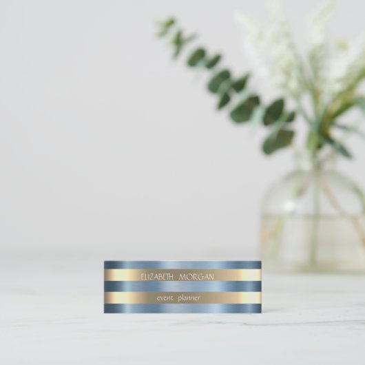 エレガントスタイリッシュモダン金ゴールドストライプの，青金属 スキニー名刺 (スタンド正面)