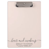 エレガントタイポグラフィトレンディー赤面ピンクヘアメイクアップ クリップボード (正面)