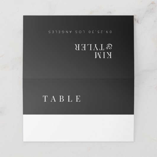 エレガントタイポグラフィ白黒モダン結婚ズ プレイスカード (外部開封)