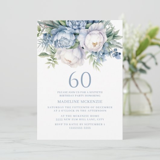 エレガントダスティブルーホワイトフローラ60誕生日 招待状 (スタンド正面)