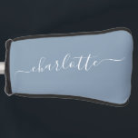 エレガントダスティブルーモダンスクリプト名パーソナライズされた ゴルフヘッドカバー<br><div class="desc">ダスティエレガントブルースクリプト名ゴルフヘパーソナライズされたッドカバー</div>