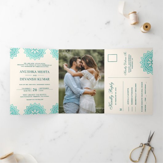 エレガントティール(緑がかった色)マ伝統的ダラ結婚インディアン 三つ折り招待状 (内部)