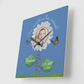 エレガントデイジーブルーフローラかわいいベビー写真&名前 スクエア壁時計 (傾斜)