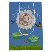 エレガントデイジーブルーフローラかわいいベビー写真&名前 ミディアムペーパーバッグ (裏面)