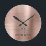 エレガントバラモノグラムの金ゴールドブラッシング金属 ラウンド壁時計<br><div class="desc">パーソナライズされたエレガントモノグラムのバラ金ゴールドブラシ付きラウンドクロック</div>