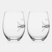 エレガントパーソナライズされた夫婦の名前結婚日 ステムなしワイングラス (右)