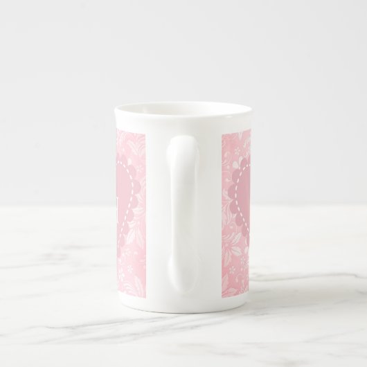 エレガントフローラハートフレーム：すべての大事な行事 ボーンチャイナマグカップ (裏面)