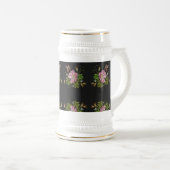 エレガントフローラ刺繍模様ブラック背景 ビールジョッキ (正面右)