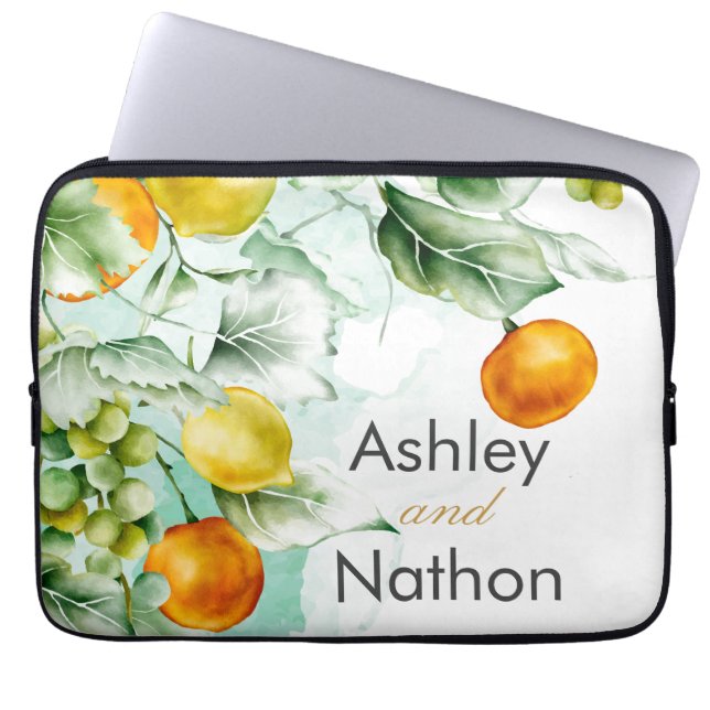 エレガントフローラ&フルーツ水の色の夏結婚の ラップトップスリーブ (正面)