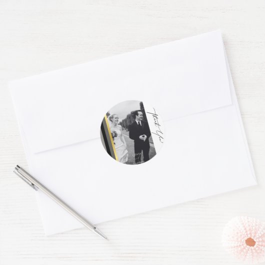 エレガントブラックグレイ金ゴールドストライプタイポグラフィ結婚ズ ラウンドシール (封筒)