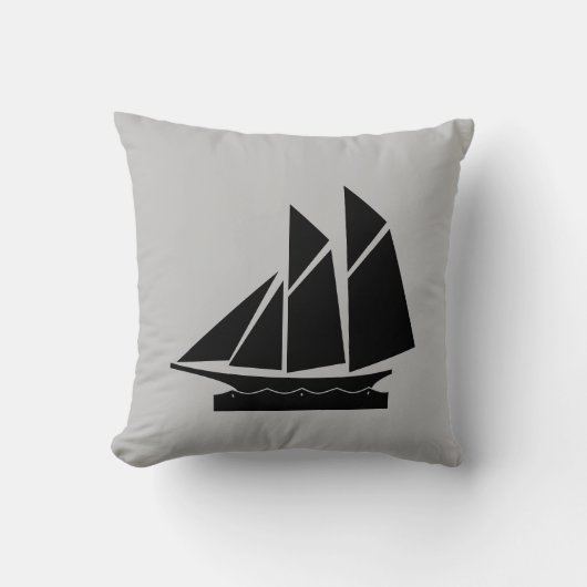 エレガントブラックヨットオンライトグレー クッション (正面)