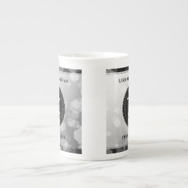 エレガントプラチ結婚ナ70周年 ボーンチャイナマグカップ