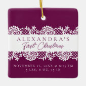 エレガントホワイトレースベビー初めてのクリスマス写真 セラミックオーナメント (正面)