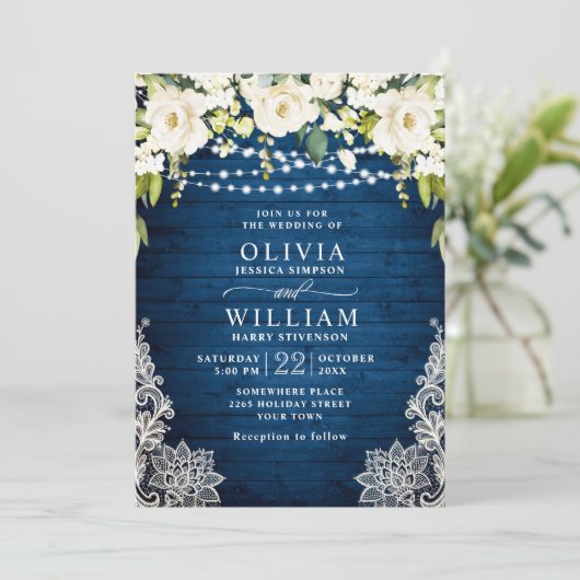 エレガントホワイトローズ素朴レースブルー結婚ウッド 招待状 (スタンド正面)