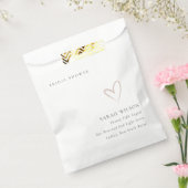 エレガントミニマル赤面ピンクハートブライダルシャワー フェイバーバッグ (封をした状態)