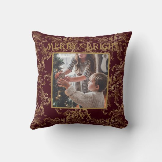 エレガントメリー明るい赤色の金ゴールドヴィンテージ クッション (裏面)