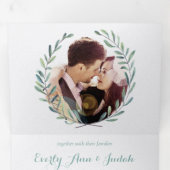 エレガントモダンシンプルフローラリース結婚ズ 三つ折り招待状 (内部最初)