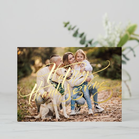 エレガントモダンタイポグラフィ写真ハッピーサンクスギビング 箔シーズンカード (立ち正面)