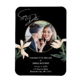 エレガントモダンフローラ写真ウェディング日付の保存 マグネット (縦)