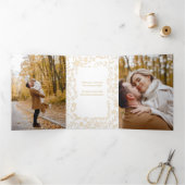 エレガントモダン冬植物写真金ゴールド 三つ折りカード (内部)