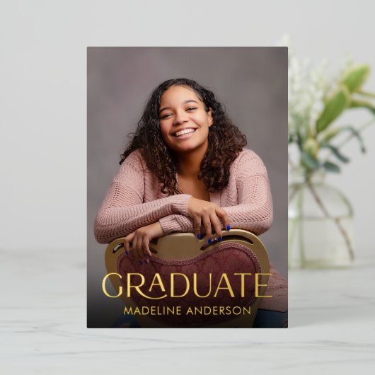 エレガントモダン卒業金ゴールド 箔招待状 (立ち正面)