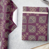 エレガントモダン抽象芸術梅とベージュのクリスマス ラッピングペーパー