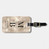 エレガントモノグラムのアイボリー ラゲッジタグ (正面横)