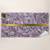 エレガントモノグラムのモダン大理石ブラック金ゴールド ビーチタオル (正面)