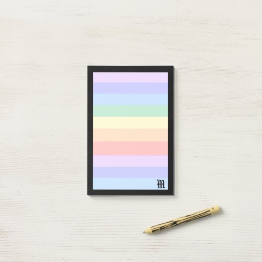 エレガントモノグラムオンパステルレインボー&ブラックフレーム ポストイット (デスク上)