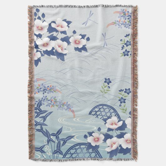 エレガントライトブルー日本のフラワーガーデン スローブランケット (正面縦)