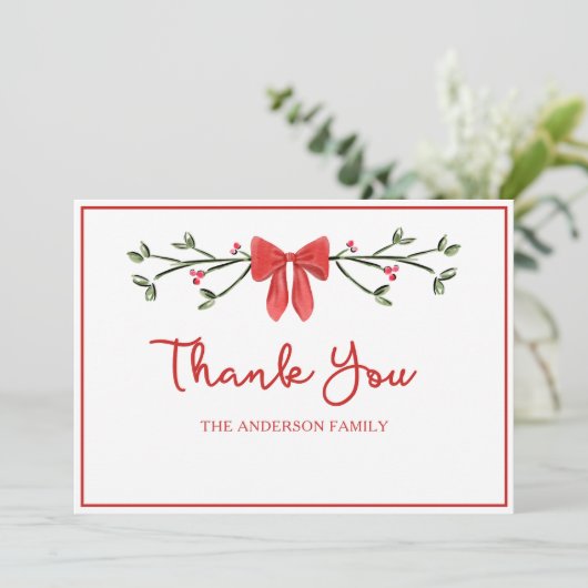 エレガントレッドボウパーソナライズされたファミリークリスマス サンキューカード (スタンド正面)