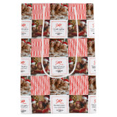 エレガント伝統的モダンRed Bow写真 ミディアムペーパーバッグ (裏面)