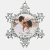 エレガント写真メリークリスモダン&結婚した スノーフレークピューターオーナメント (正面)