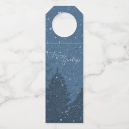 エレガント冬企業の雪ツリーズブルーホリデー ボトルネックタグ