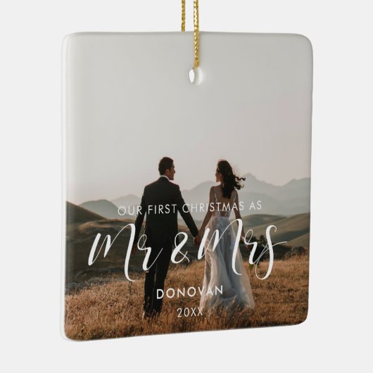 エレガント初めてのクリスマスの結婚写真 セラミックオーナメント (右)