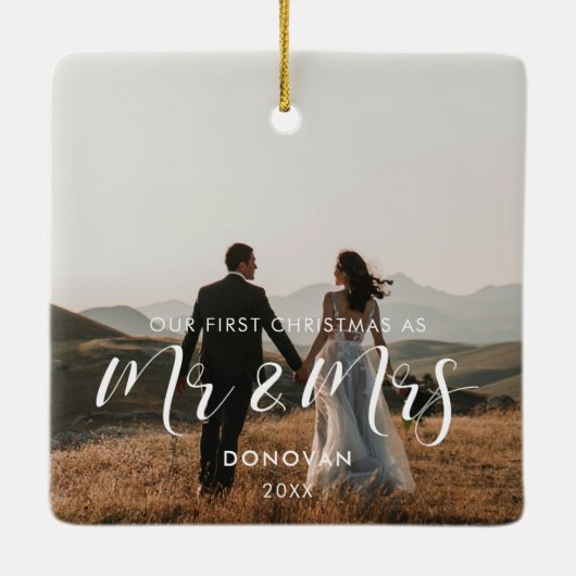 エレガント初めてのクリスマスの結婚写真 セラミックオーナメント (裏面)