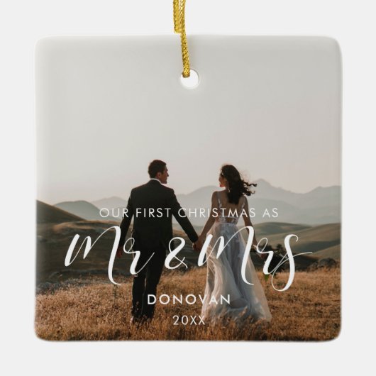 エレガント初めてのクリスマスの結婚写真 セラミックオーナメント (正面)