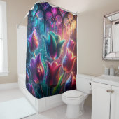 「エレガント大聖堂の窓の雨に濡れたチューリップ」 シャワーカーテン (インサイチュ)