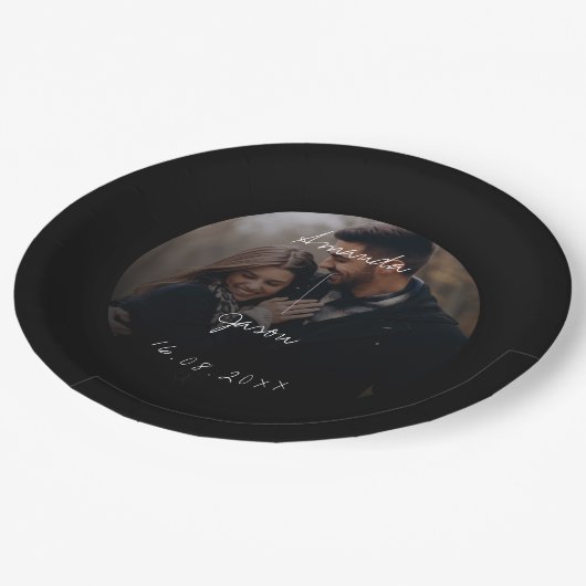 エレガント文字オーバーレイスクリプト写真ウェディングパーティー ペーパープレート (アングル)