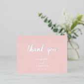 エレガント書道モノグラム結婚ピンク 箔招待状ポストカード (立ち正面)