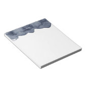 エレガント深いグレー水カラスプラッシュパーソナライズされた ノートパッド (アングル)