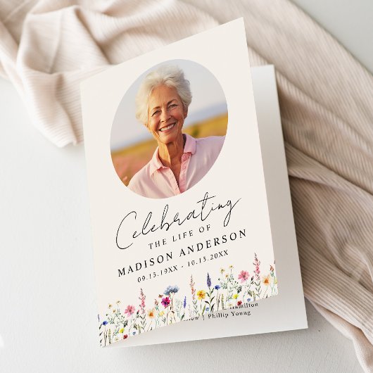 エレガント生葬の野花お祝い プログラム