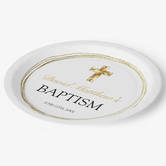 エレガント男の赤ちゃんバプテスムホワイト&金ゴールドクロス ペーパープレート (アングル)