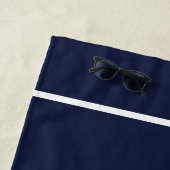 エレガント白モダンモノグラムの名 ビーチタオル (インサイチュ)